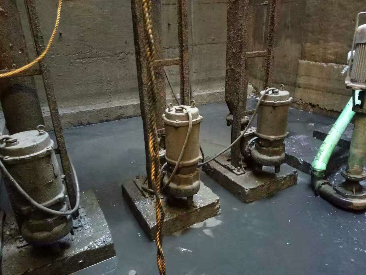 博兴污水池清理