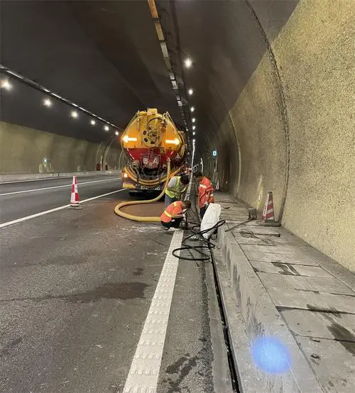 博兴隧道排水渠清淤